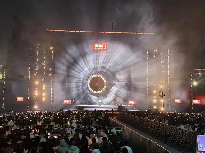 夜：央视及各大卫视的视听盛宴密码尊龙AG人生就是博科技点亮跨年(图30)