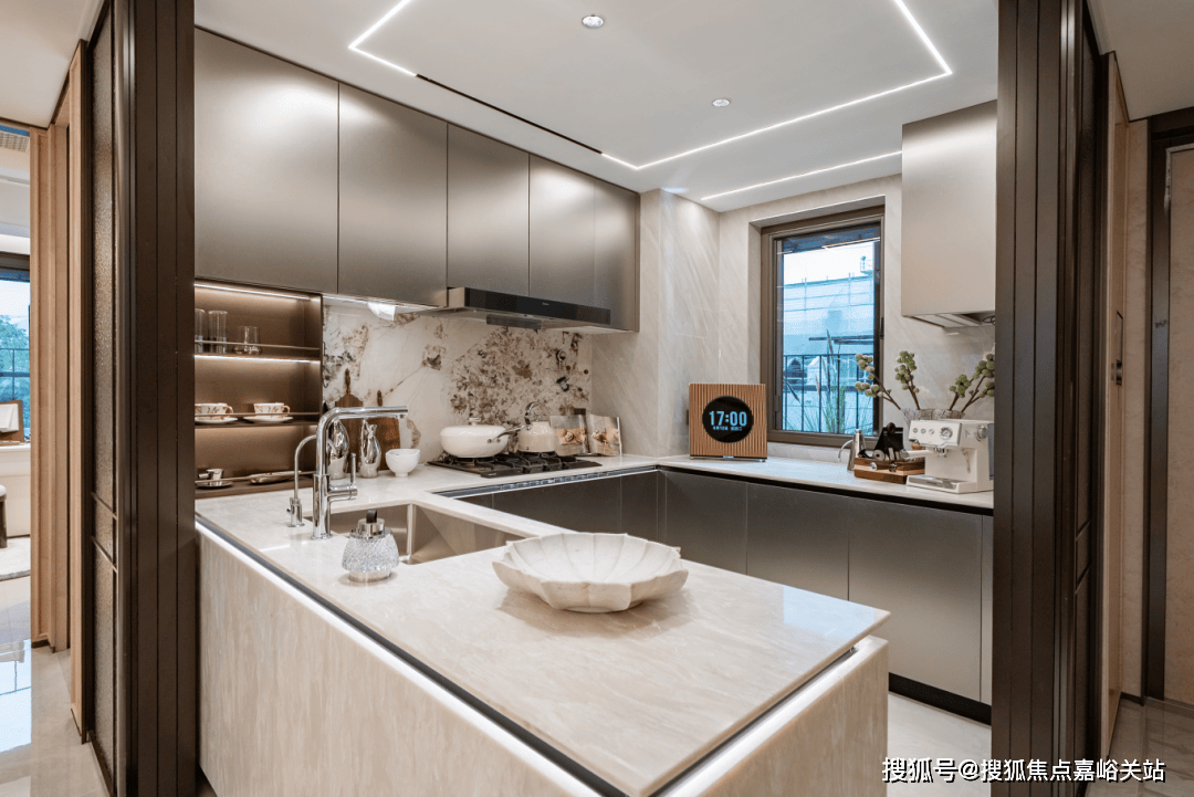 ark77销售中心 - 环境户型价格地址楼盘详情配套电话交房时间交房时间尊龙凯时网站保利外滩启park77 (售楼处) 网站 - 保利外滩启p(图2)